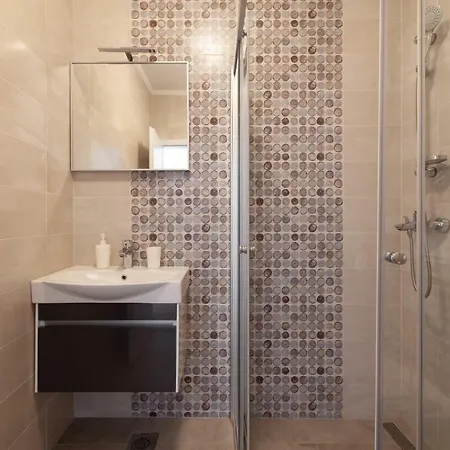 Coast 27 Apartment *